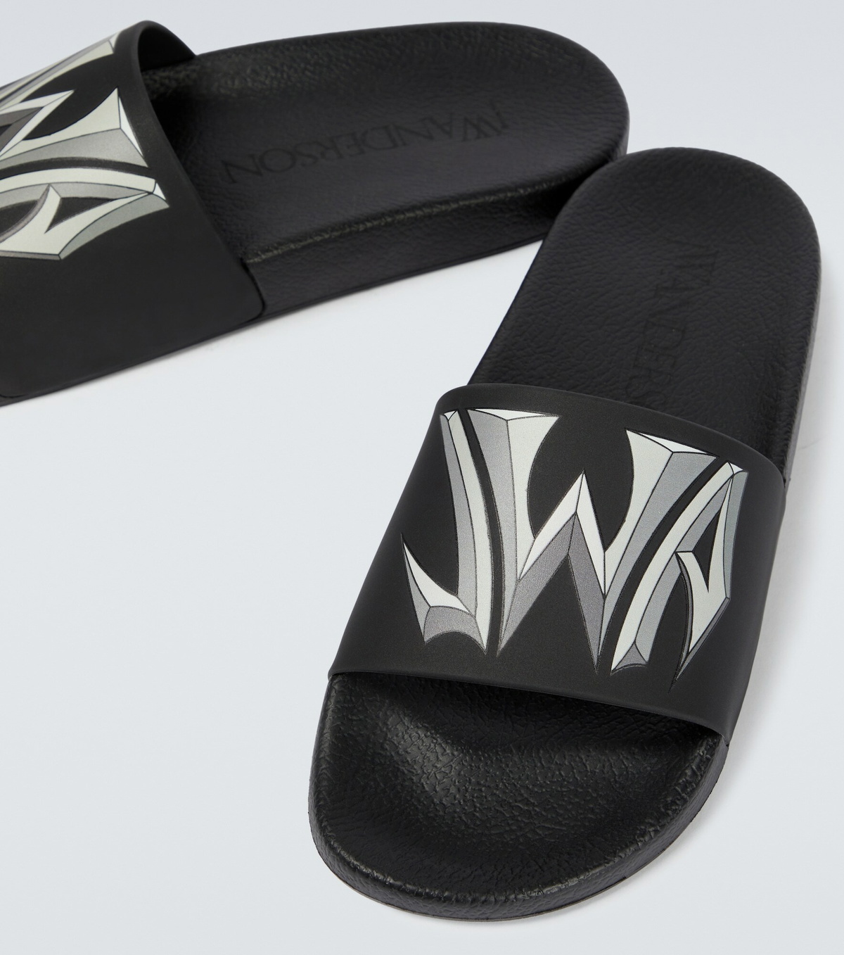 JW Anderson Men\'s Logo Pool Slide Sandals Luxury Brand 42 (US 9) NWT JW ANDERSON Checked waxed-cotton slides | NET-A-PORTER main image 4