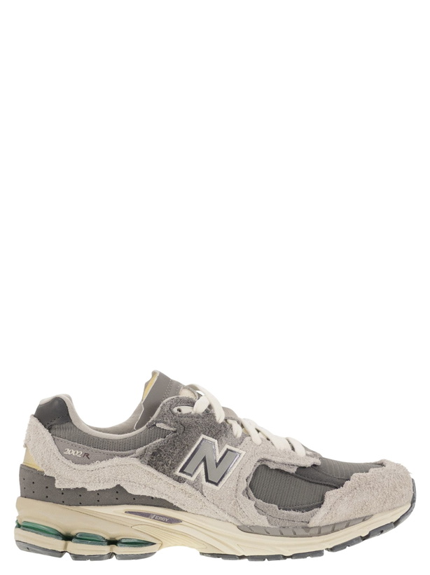 Photo: New Balance 2002 - Sneakers Lifestyle