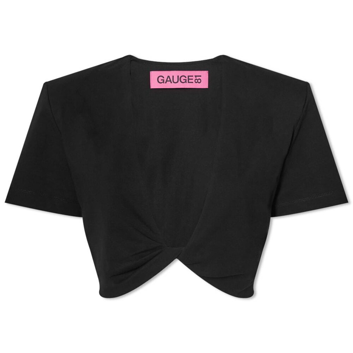 Photo: Gauge81 Women's Keila Cropped T-Shirt in Black