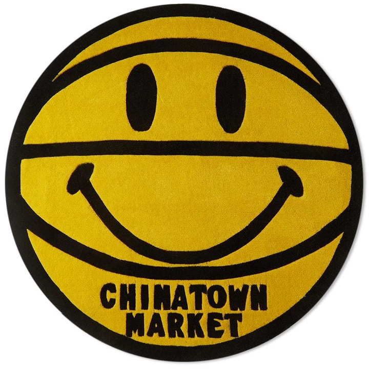 Photo: Chinatown Market Smiley Basketball Rug
