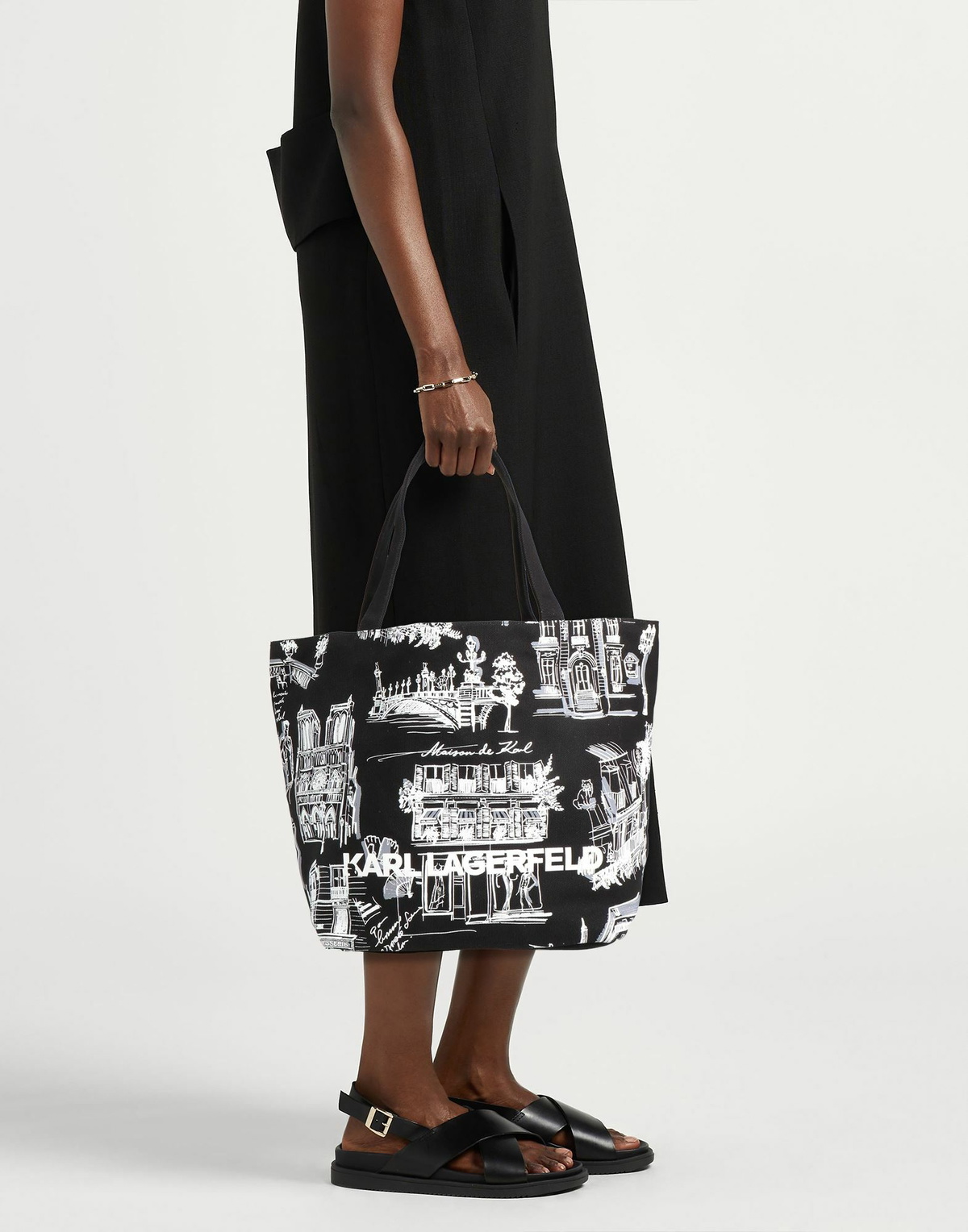 Karl Lagerfeld Womens Handbag in Black