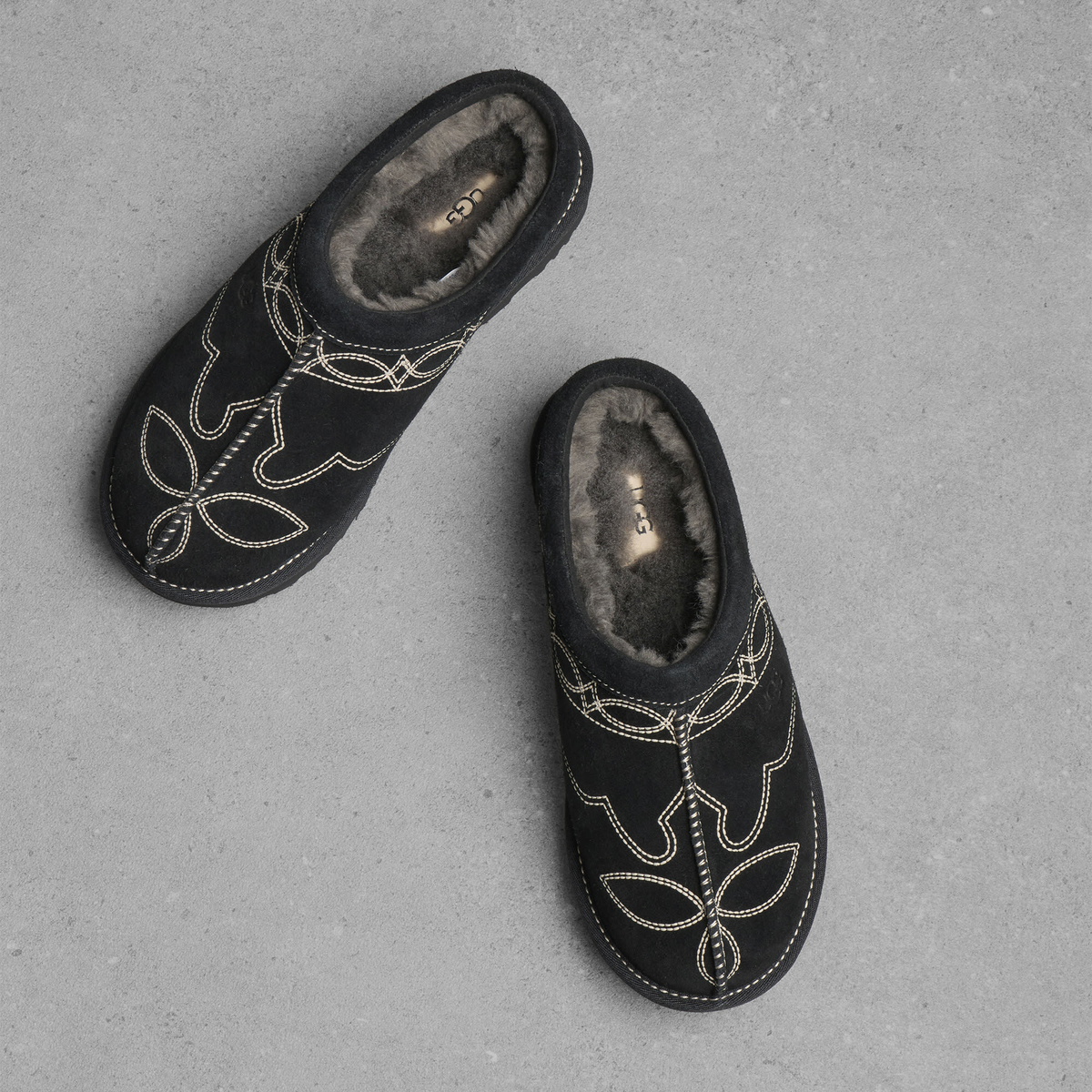 UGG Women's Tasman Western Slipper in Black