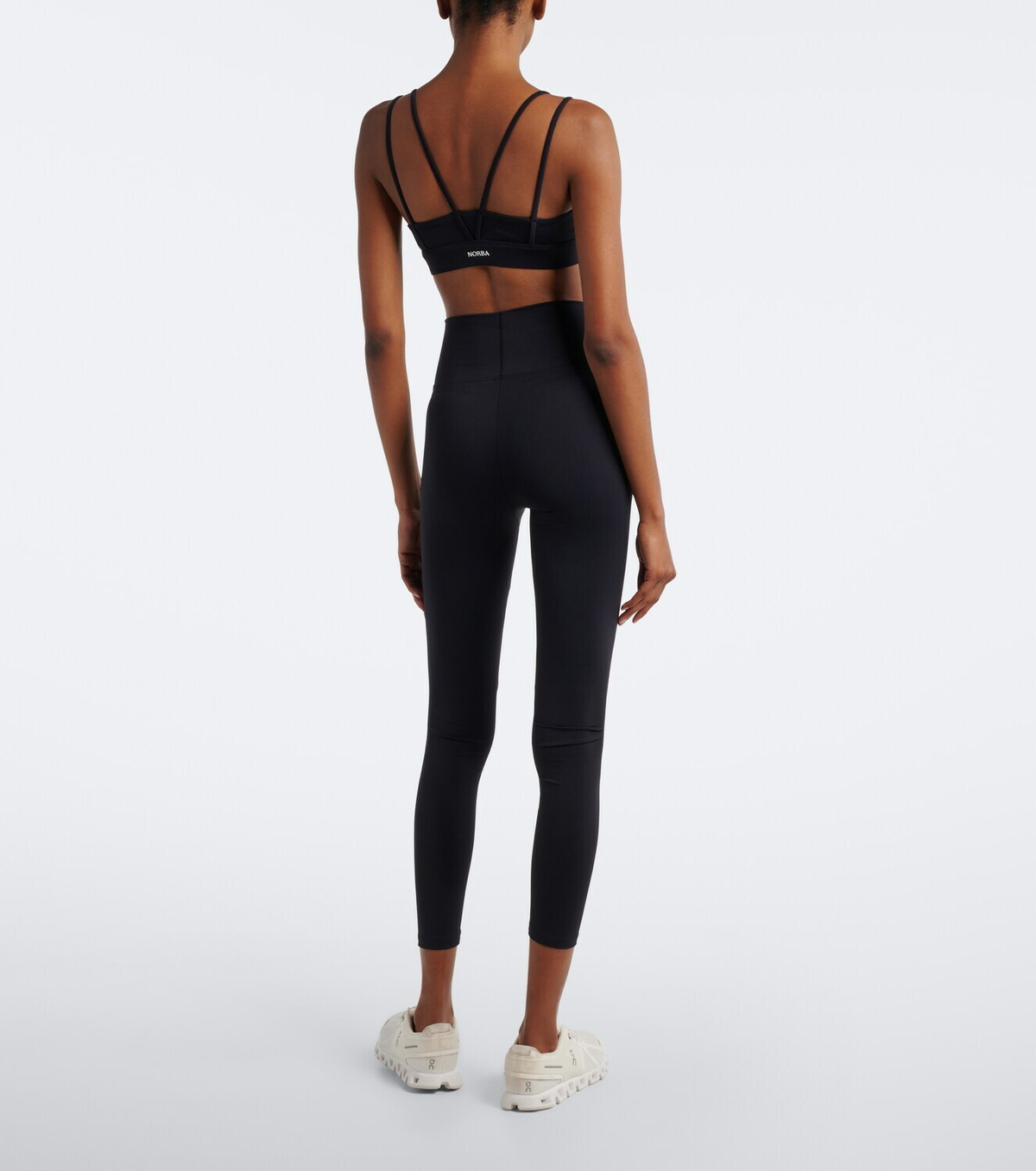 Norba Strappy sports bra