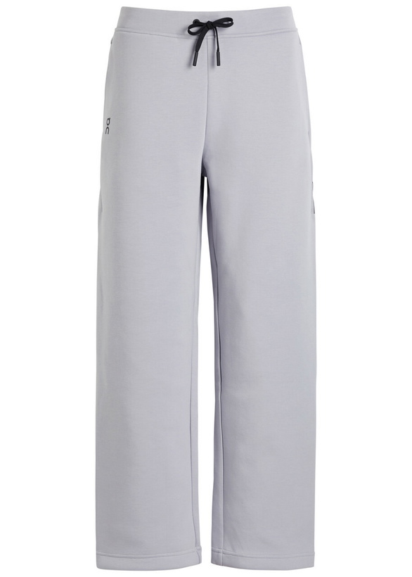 Photo: ON Focus Tech Stretch-jersey Sweatpants Lilac