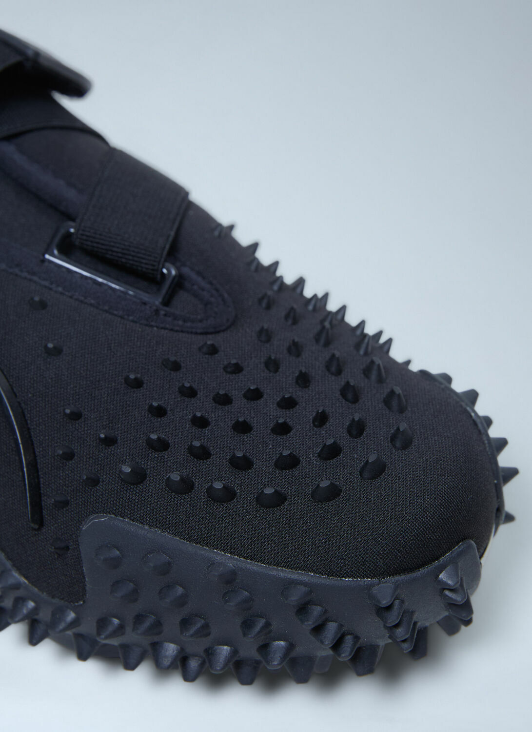 Puma Mostro Spikes Sneakers