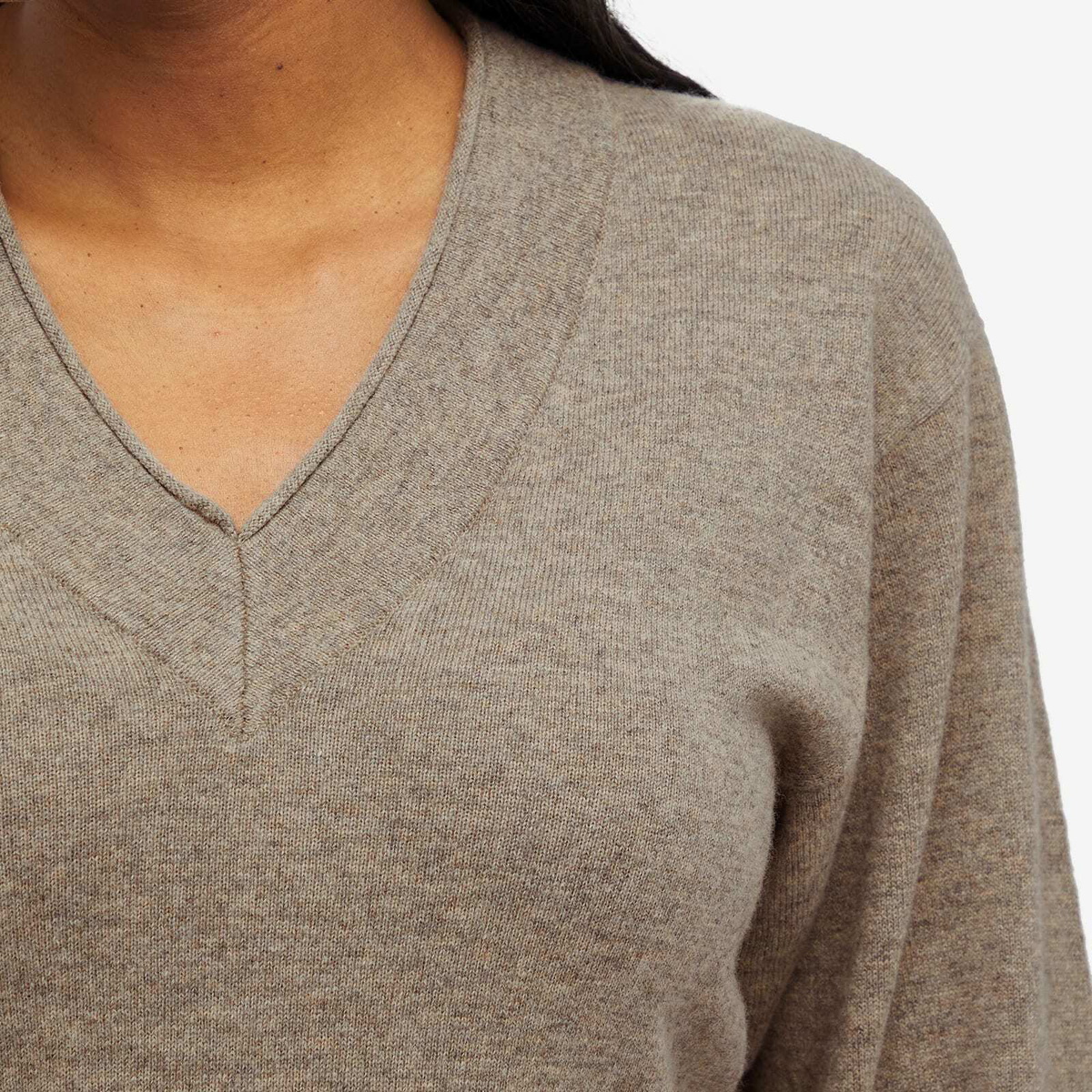 Faithfull The Brand Women's Frederikke Cashemere Sweater in Taupe Marle
