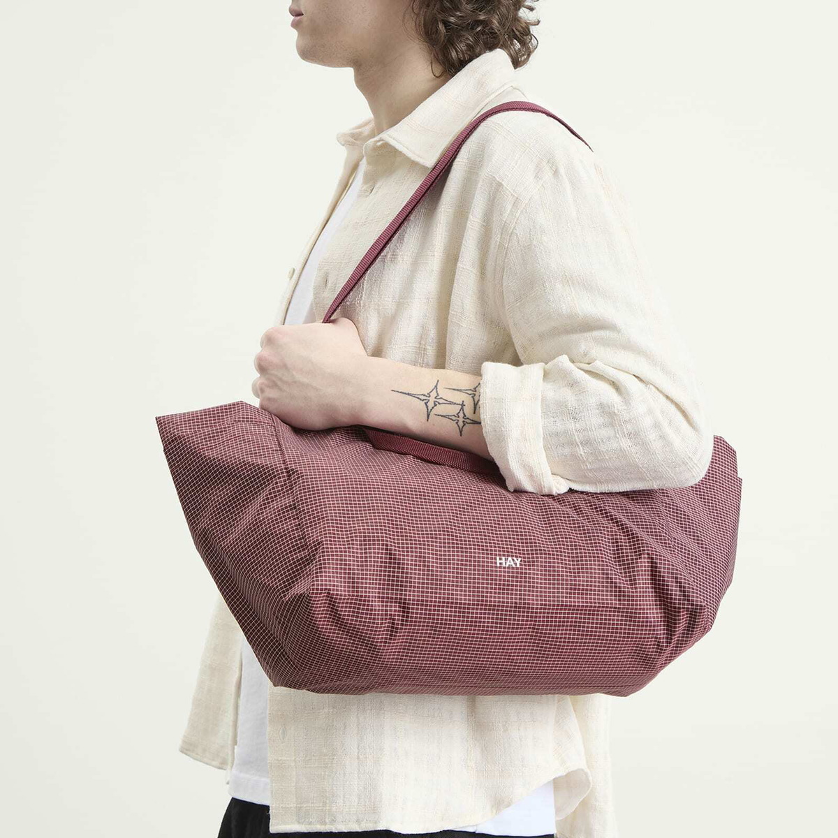 HAY Grid Weekend Bag - Small in Burgundy 