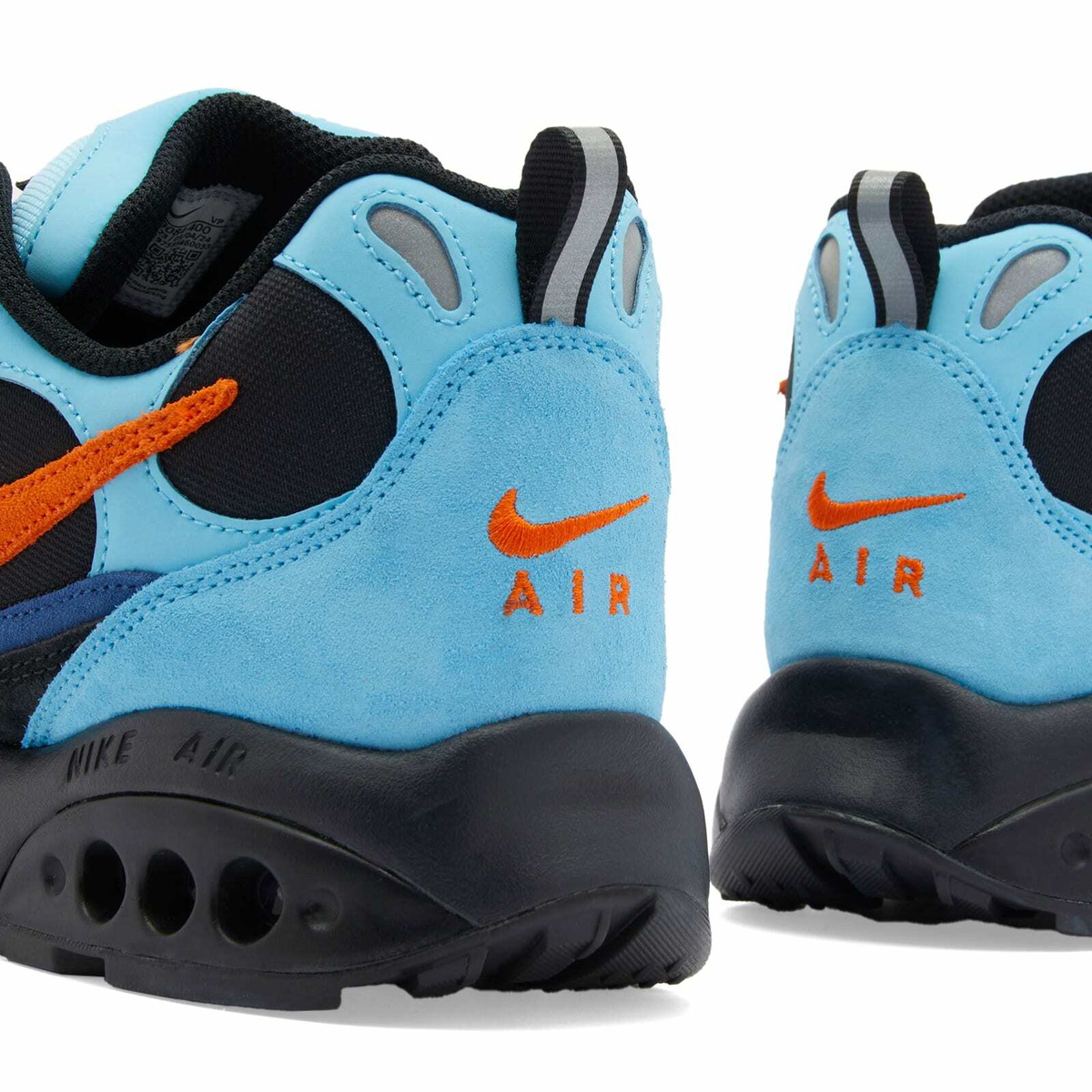 Nike Air Terra Humara Sp Sneaker in Mystic Navy/Safety Orange