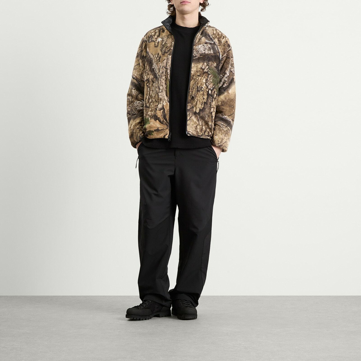 Descente Men's Allterrain x JJJJound Reversible Jacket in Black/Charcoal