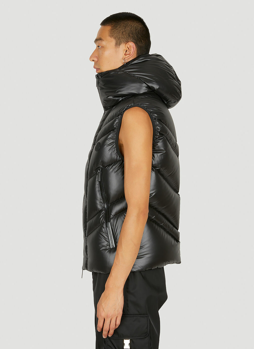 Moncler sleeveless sales puffer jacket