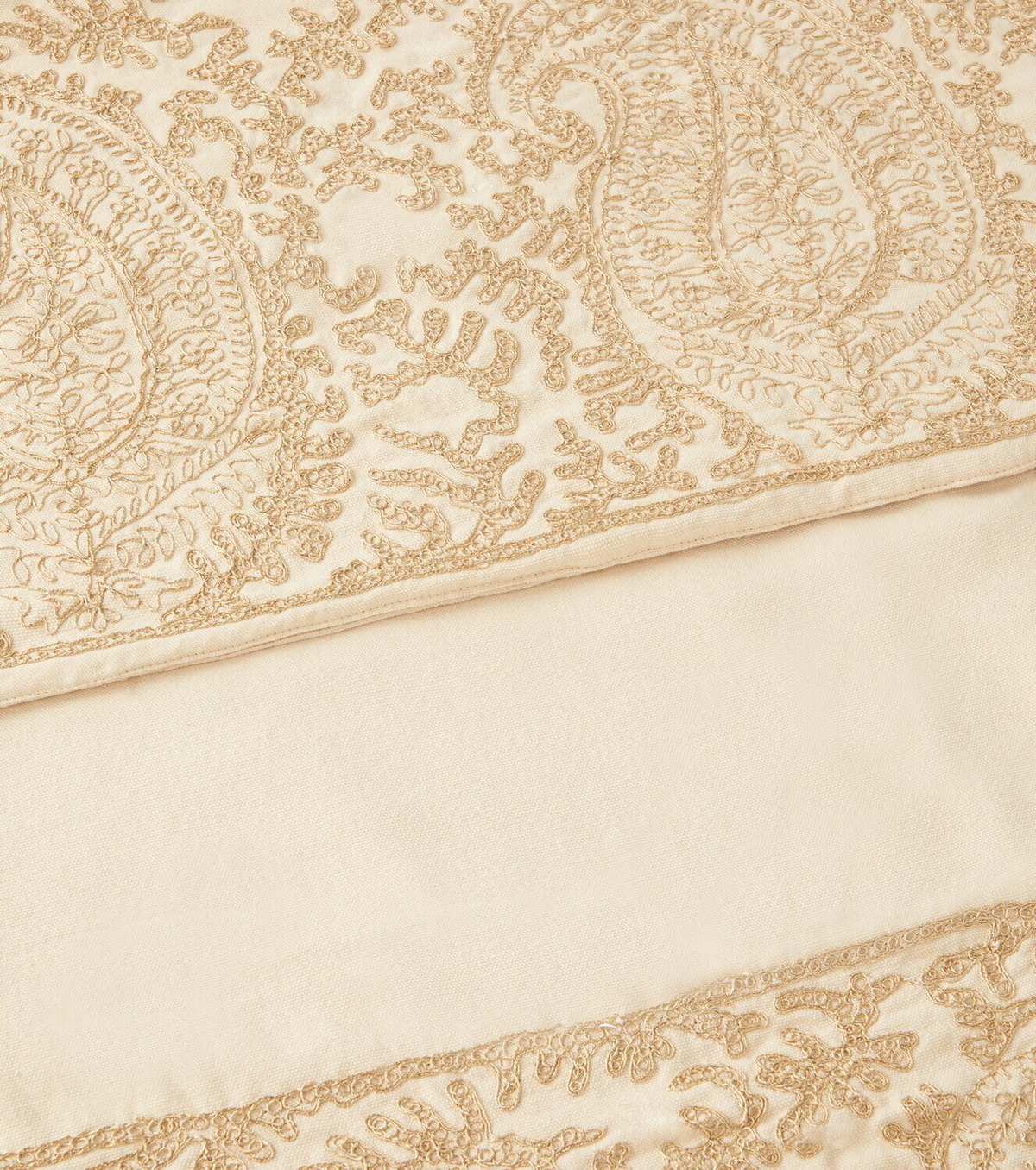 Les-Ottomans Embroidered cotton tablecloth