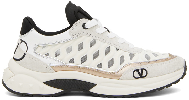 Photo: Valentino Garavani Off-White Ready Go Runner Low Sneakers