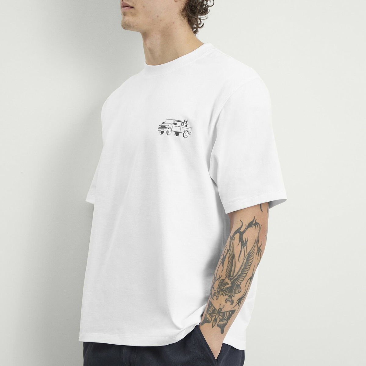 Wax London Men's Milton T-Shirt in Daffodil Construction White