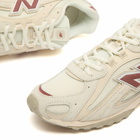 New Balance 204L Sneaker in Sea Salt/Red Rock