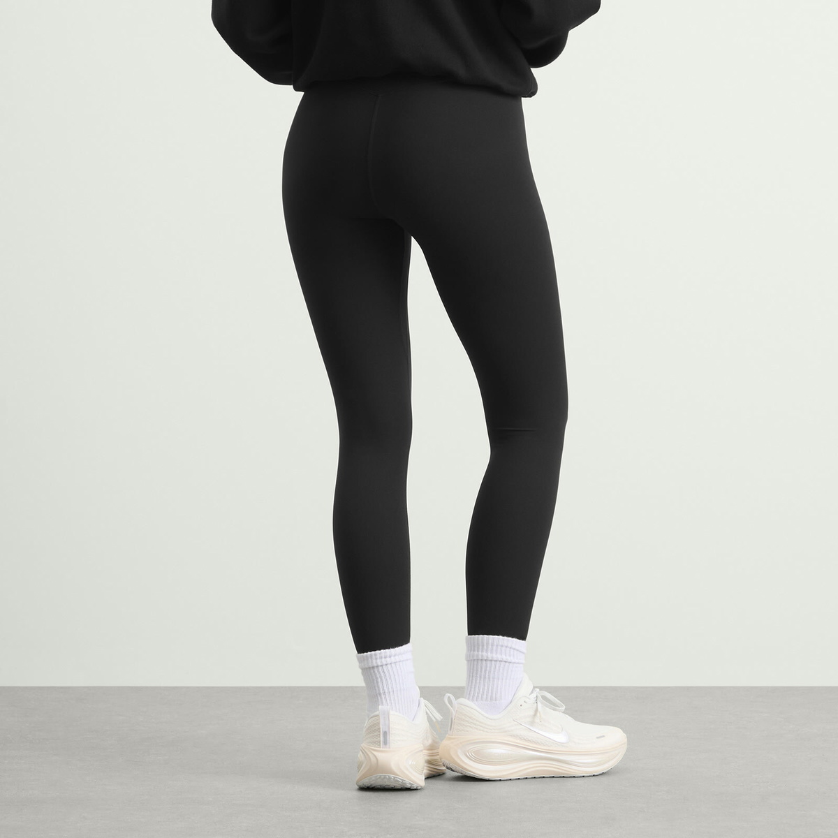 Nike Women's Zenvy High Waisted 7/8 In Leggings in Black/Cool Grey