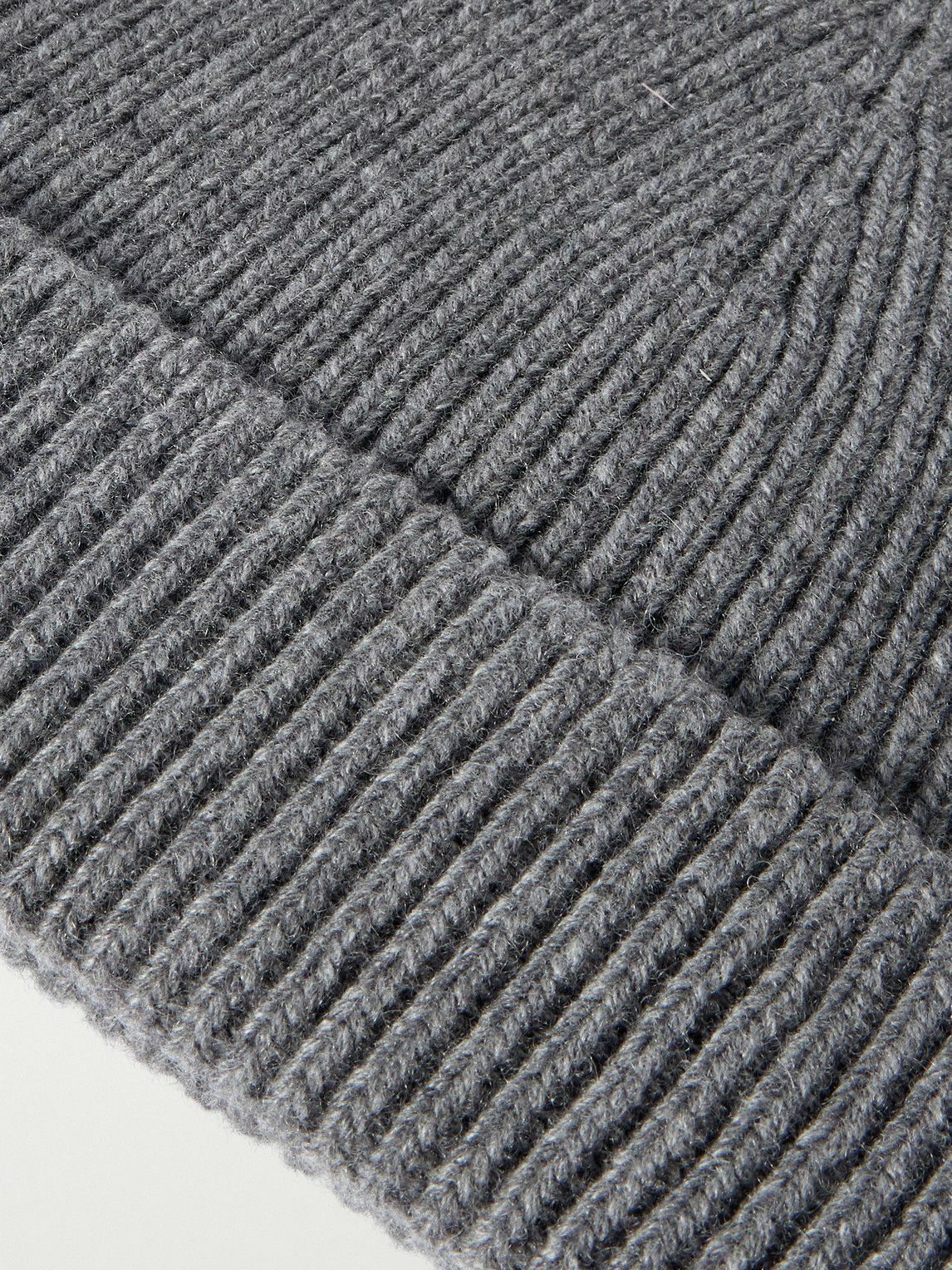 Johnstons of Elgin - Ribbed Cashmere Beanie