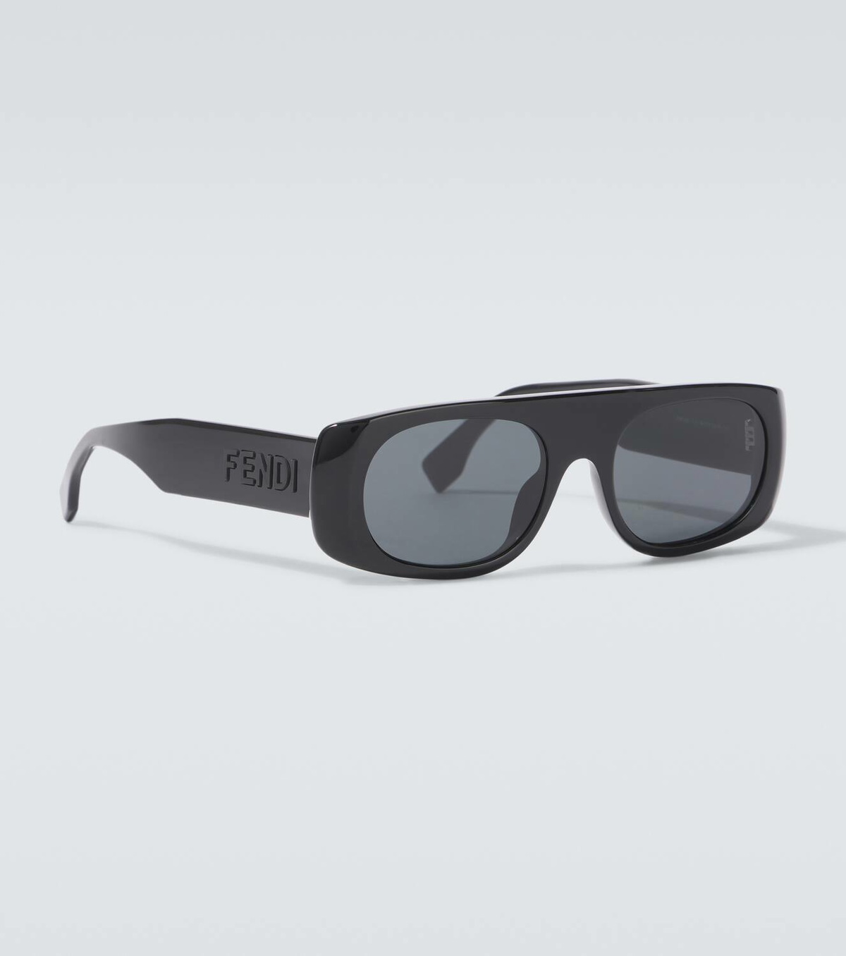 Fendi model 191 sunglasses/ made in Italy Fendi Diagonal FE40131I Rectangle Sunglasses | Fashion Eyewear main image 3