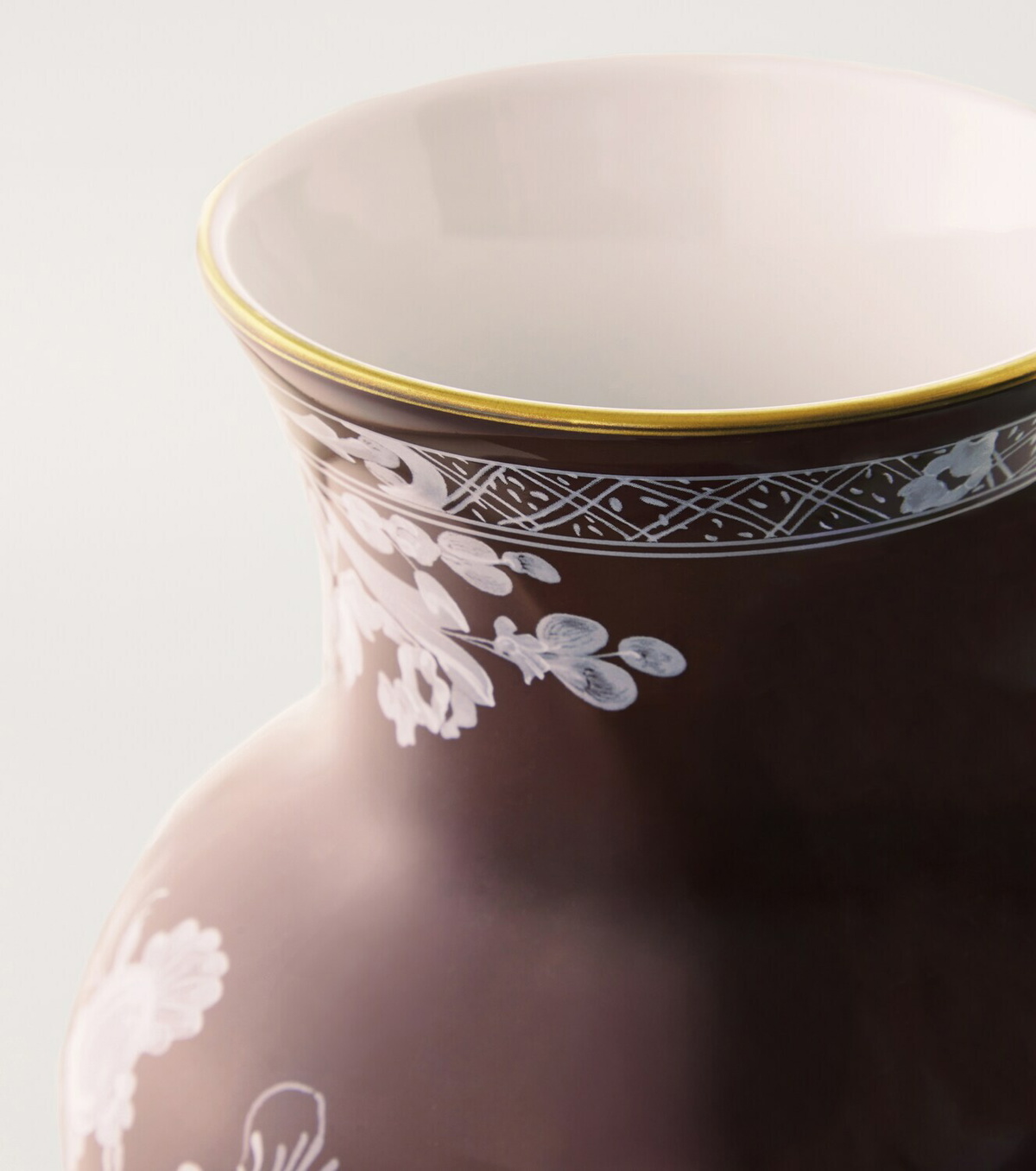 Ginori 1735 Oriente Italiano Ming porcelain vase