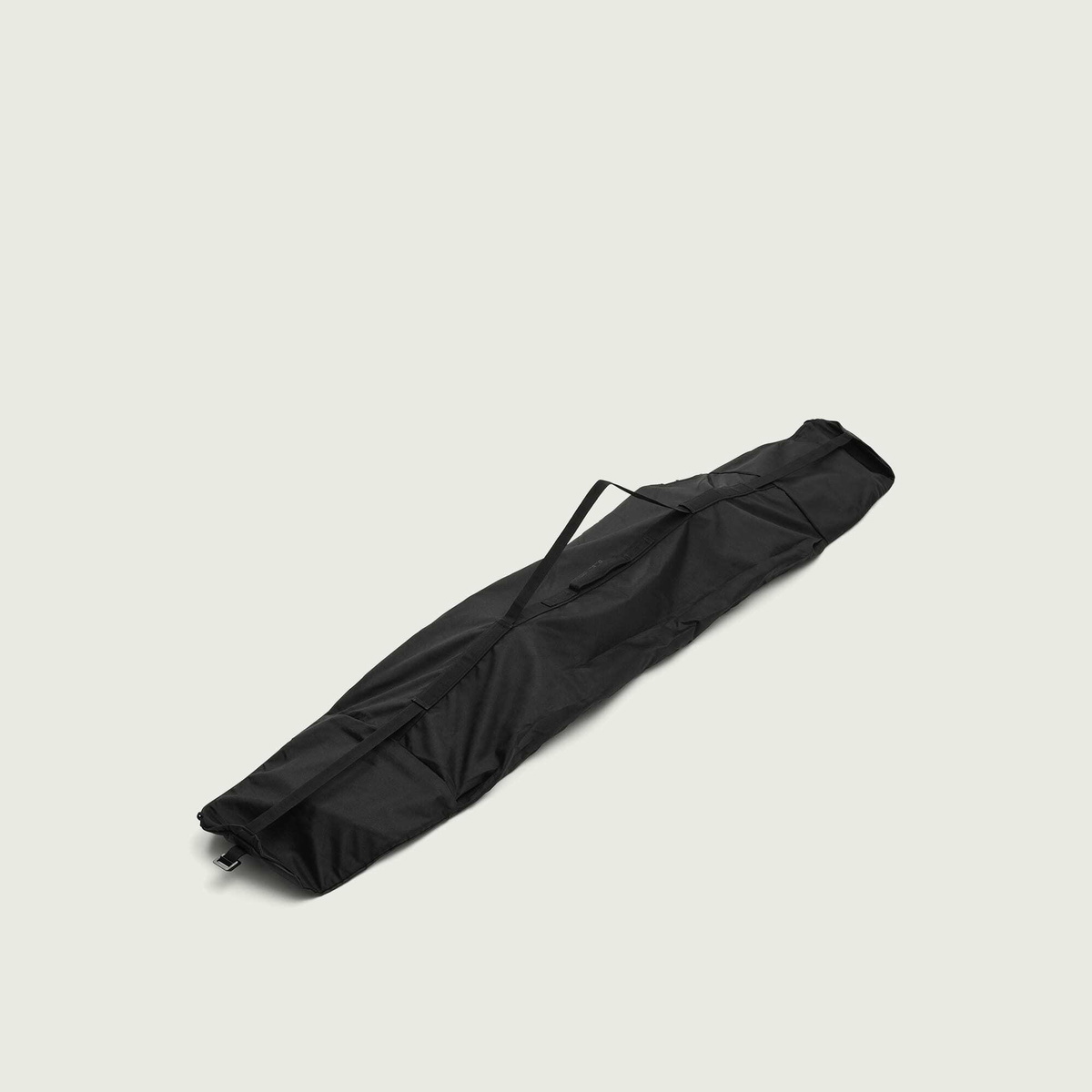 Db Journey Snow Essential Snowboard Bag in Black Out