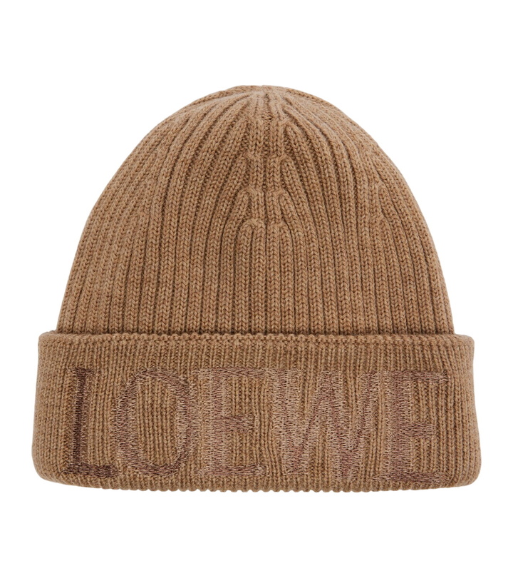 Photo: Loewe Logo embroidered ribbed-knit wool beanie