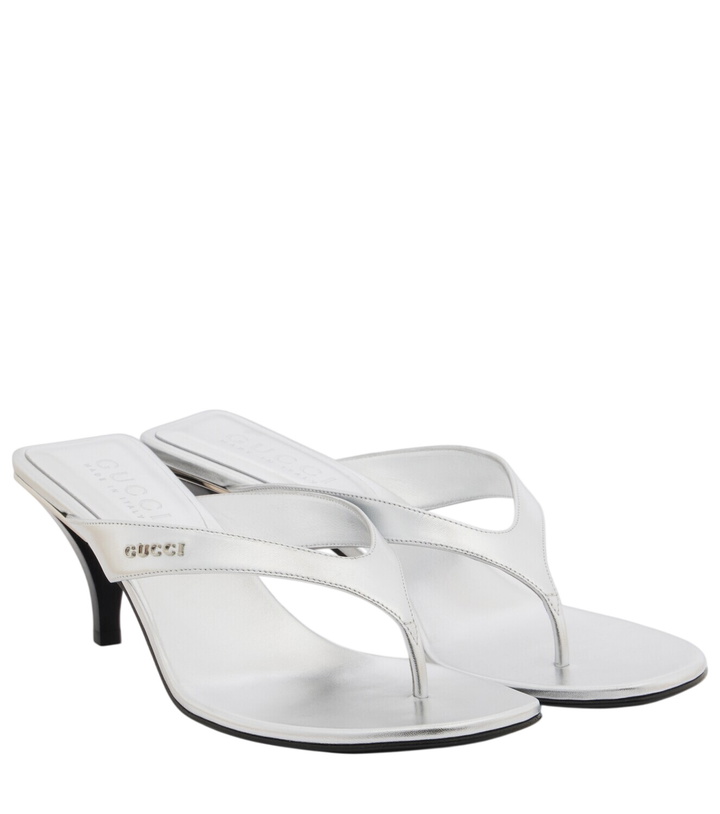 Photo: Gucci Vittoria metallic leather thong sandals