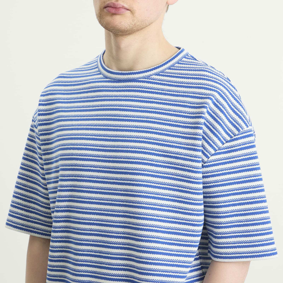 A.P.C. Men's Ray Jacquard Stripe T-Shirt in Blue/White