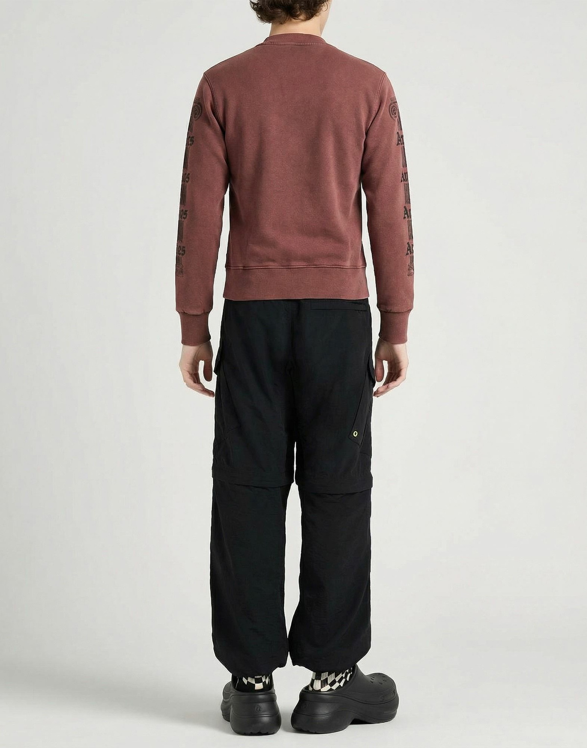 Aries Mens Sweatshirt Chocolate in Brown