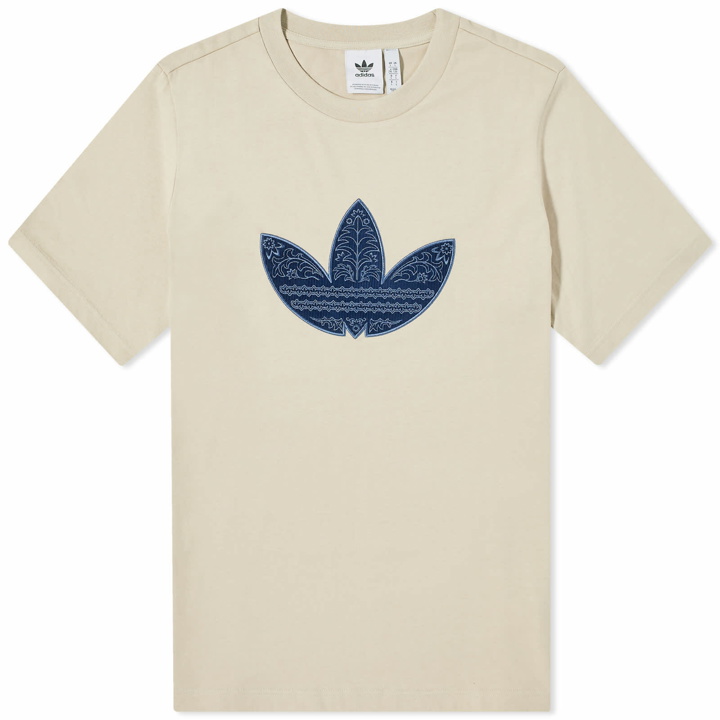 Photo: Adidas Men's APPLIQUE T-Shirt in Wonder Beige