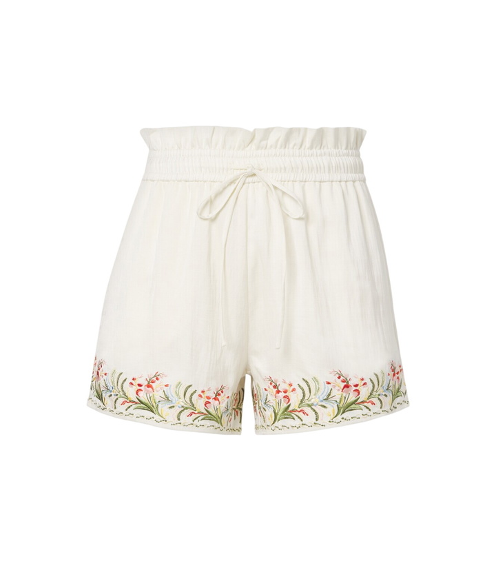 Photo: Xu Zhi Embroidered shorts