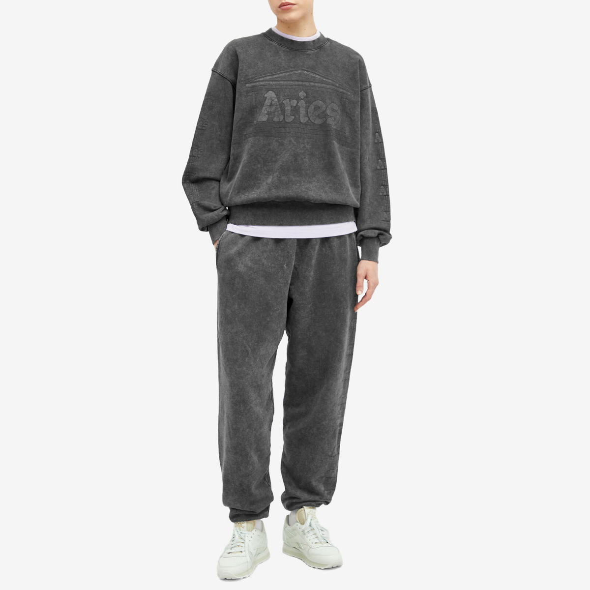 Aries Women's Aged Ancient Column Crew Sweat in Black