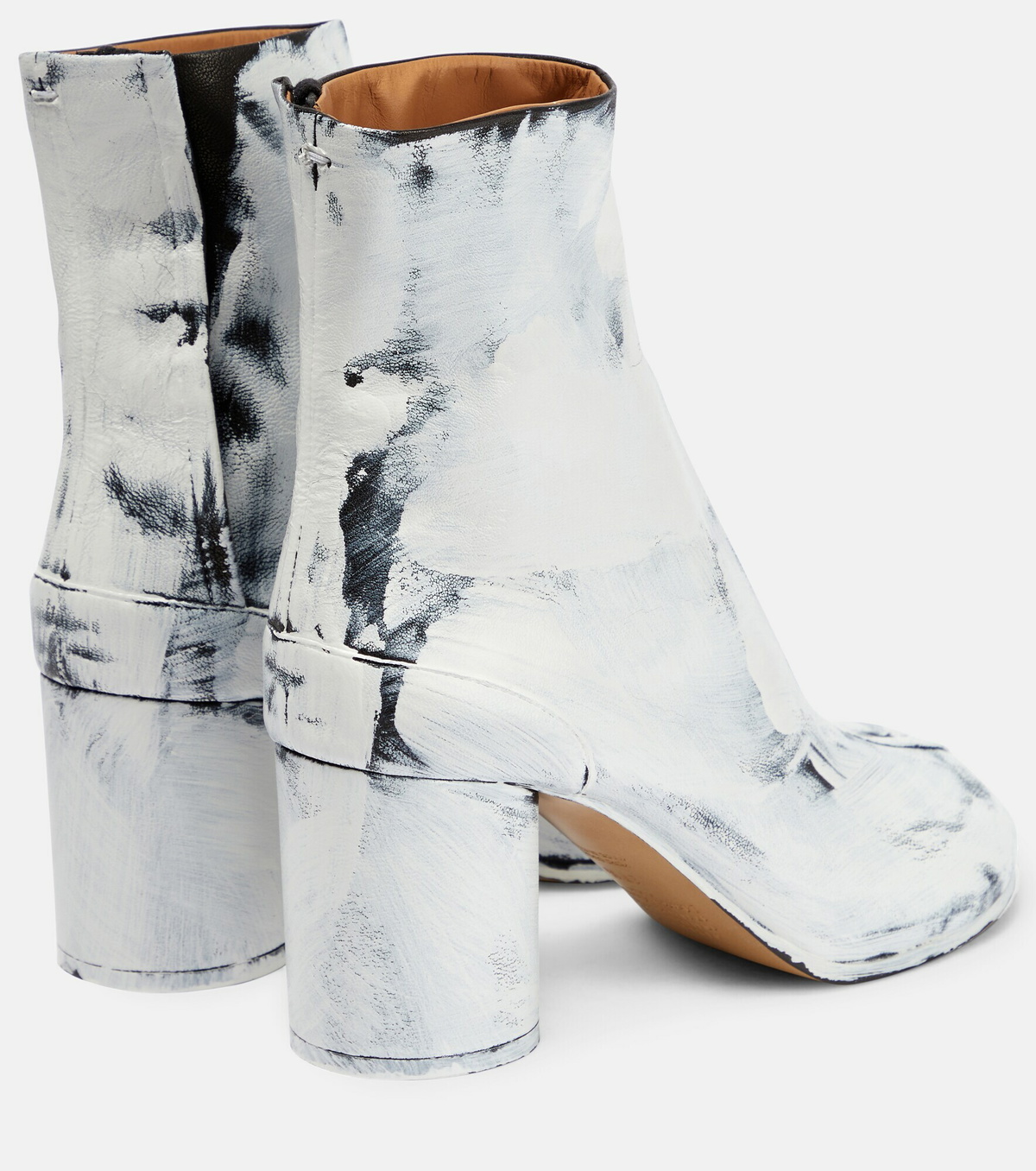 ショートブーツ・ブーティ Maison Margiela White Leather Tabi Ankle Boots Maison Margiela Tabi 30mm Leather Ankle Boots | White | FARFETCH