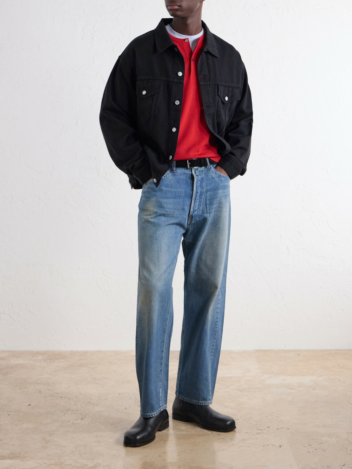 A.PRESSE - Tapered Distressed Jeans - Blue