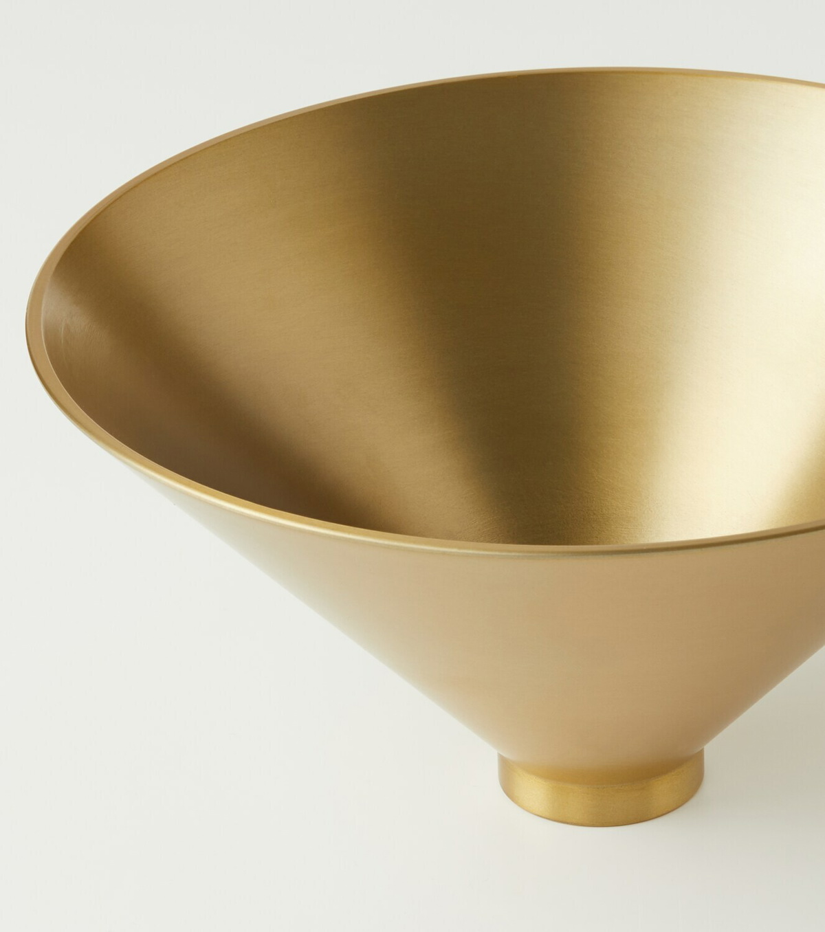 Menu - Taper brass bowl