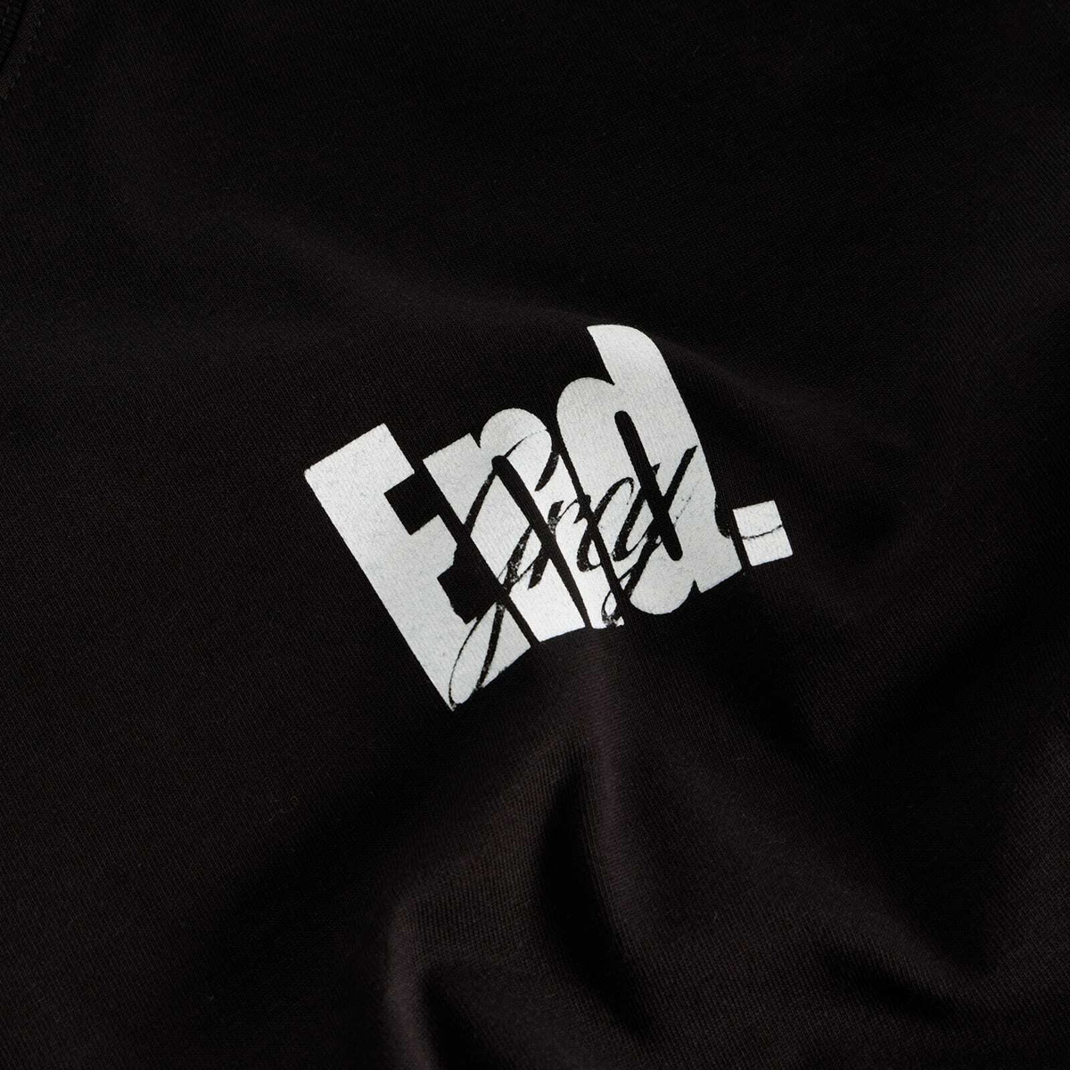 END. Newcastle T-Shirt in Black