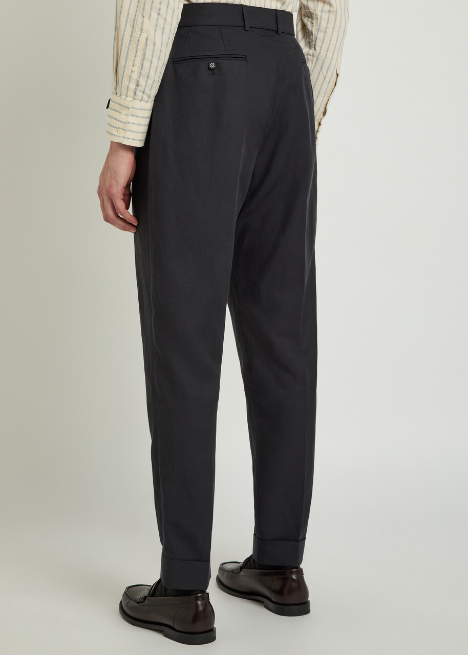 Officine Générale Hugo Belted Tapered-leg Trousers Navy