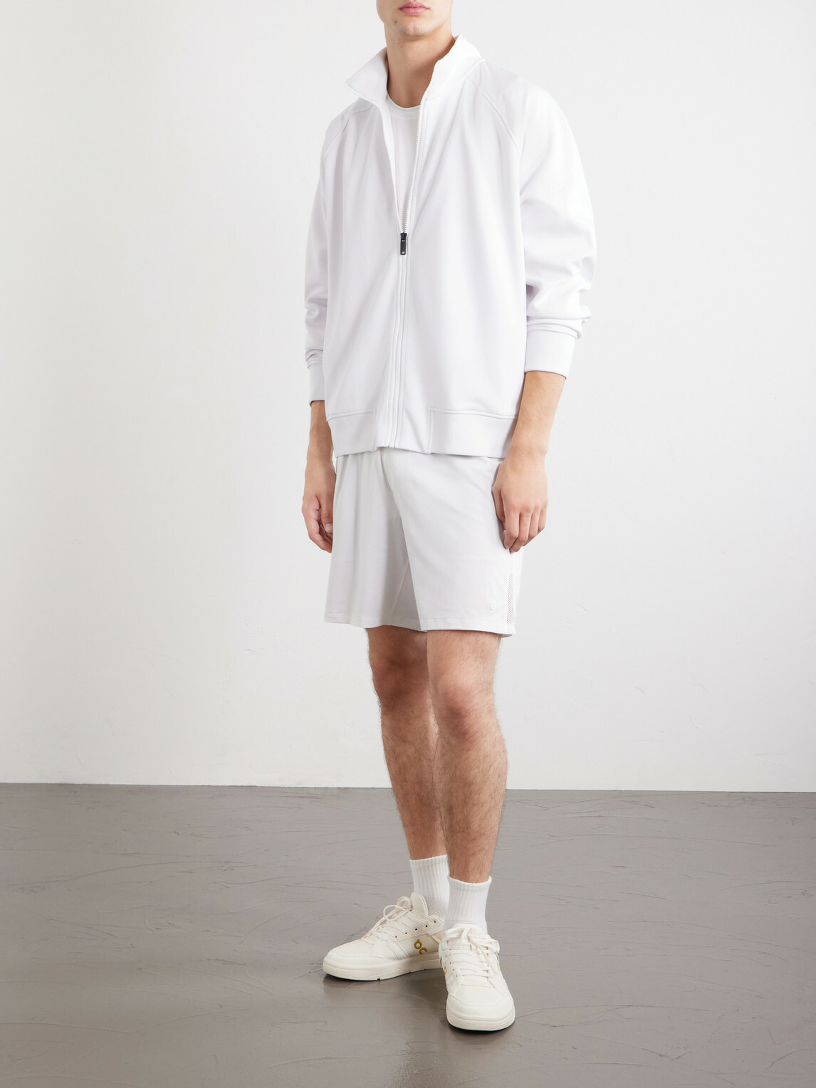 On - Wimbledon Courtside Shell Tennis Jacket - White