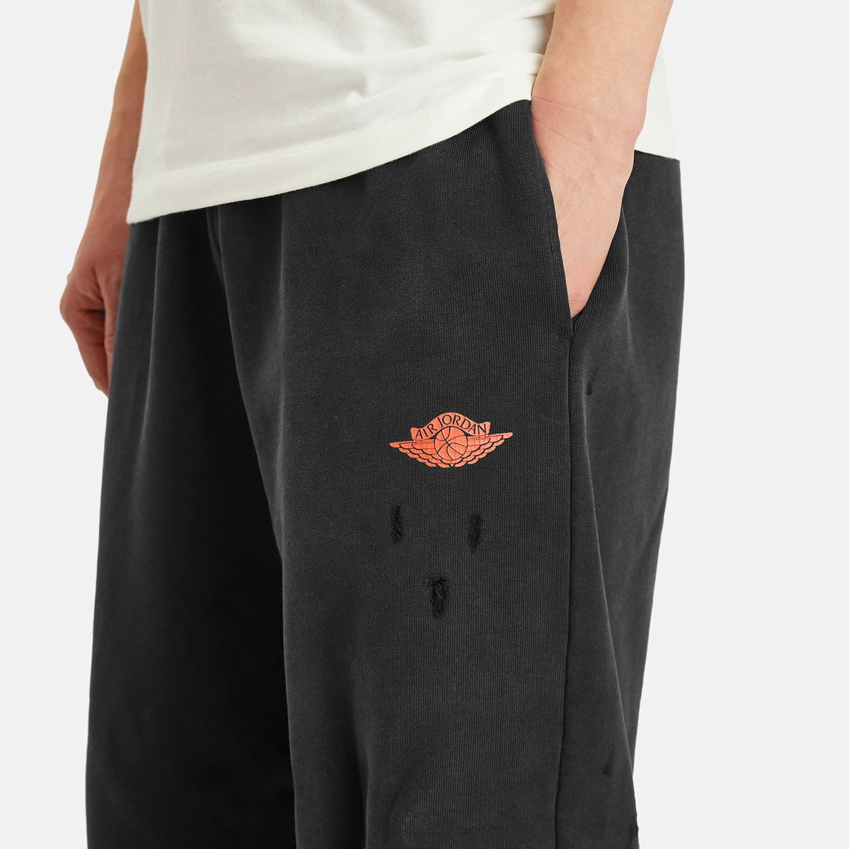 Air Jordan Men's Rair Air Pullover Fleece Pant in Black