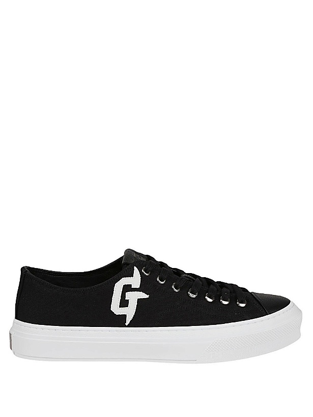 Photo: GIVENCHY - City Low Sneakers