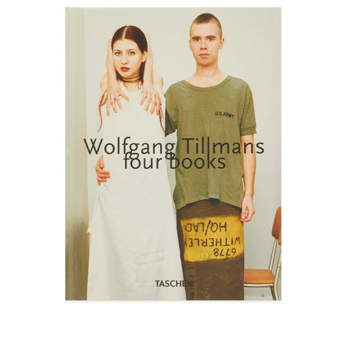Photo: Taschen Wolfgang Tillmans. four books in Wolfgang Tillmans 