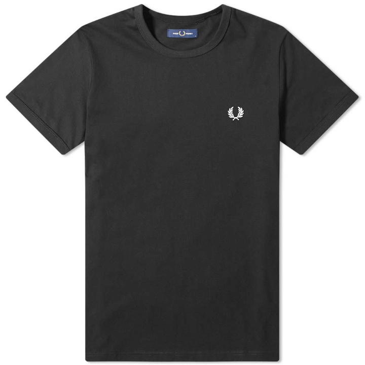 Photo: Fred Perry Authentic Taped Side Tee