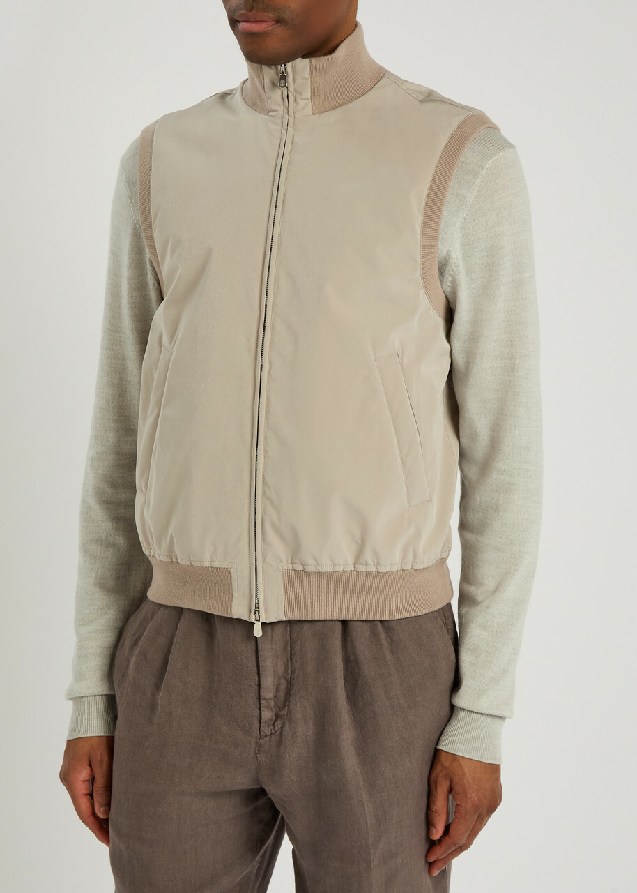 Brunello Cucinelli Water Resistant Sleeveless Nylon Gilet Brown