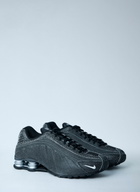 Nike Shox R4 QS Sneakers