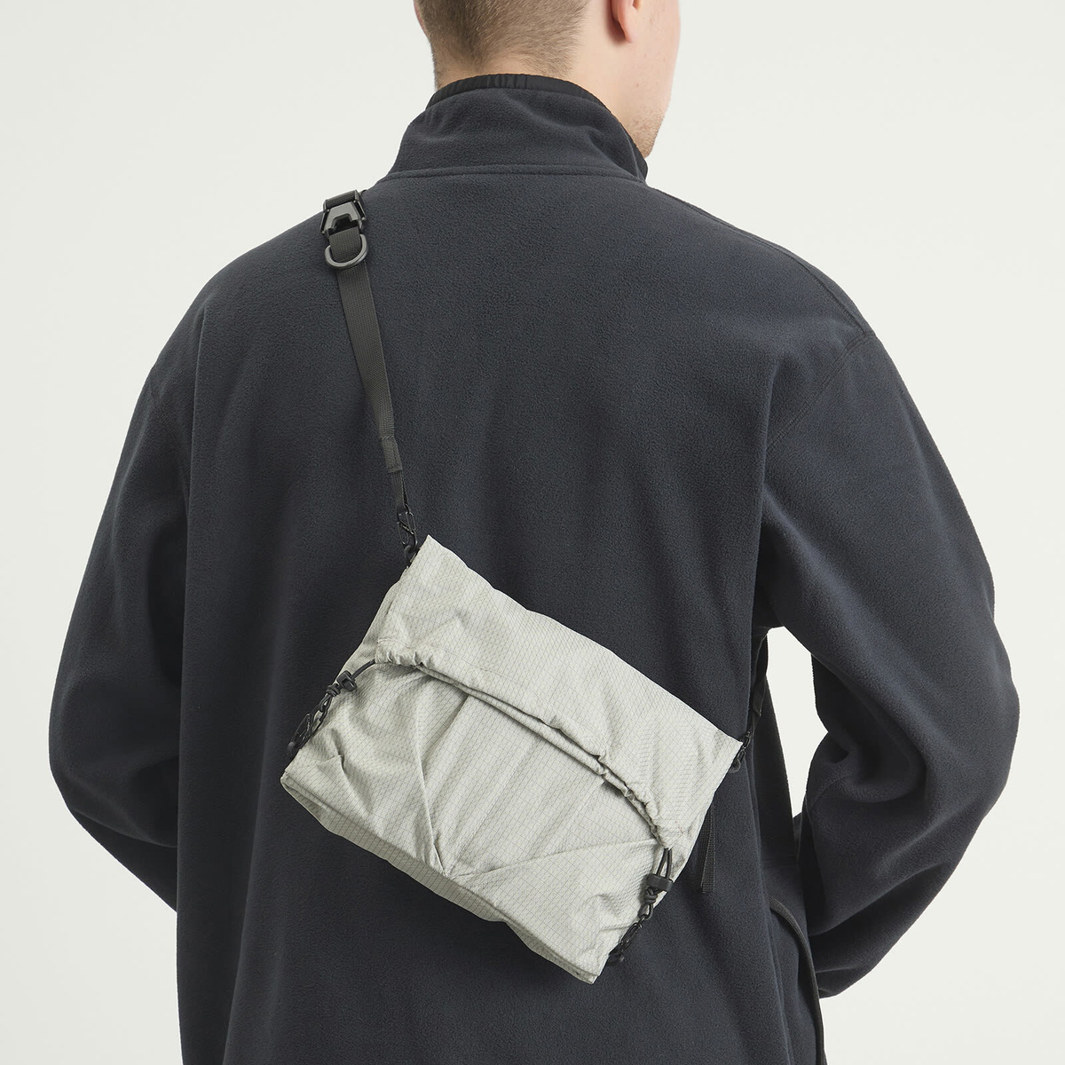 SEALSON H1 2-Way Cross Body Bag in Light Grey 