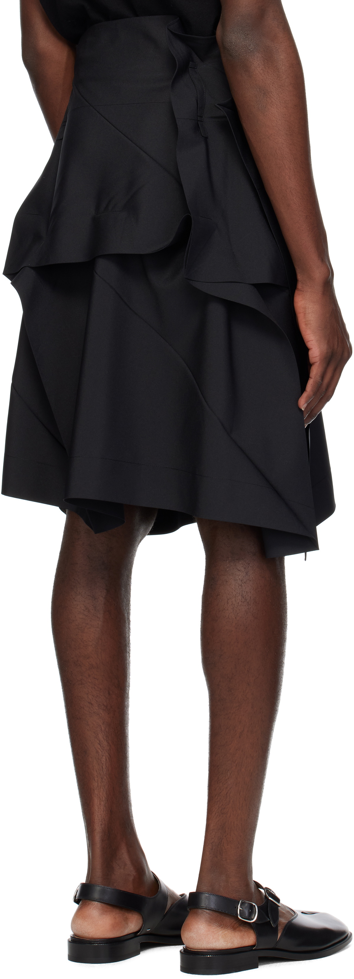 132 5. ISSEY MIYAKE Black Solid Skirt