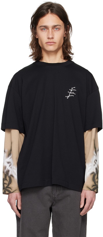 Photo: Études Black Goudron Thorns Long Sleeve T-Shirt