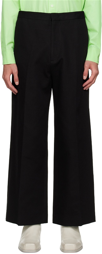 Photo: Recto Black Relaxed-Fit Trousers