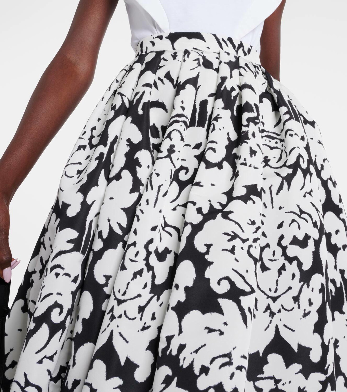 Alexander McQueen Pleated printed midi skirt Alexander McQueen