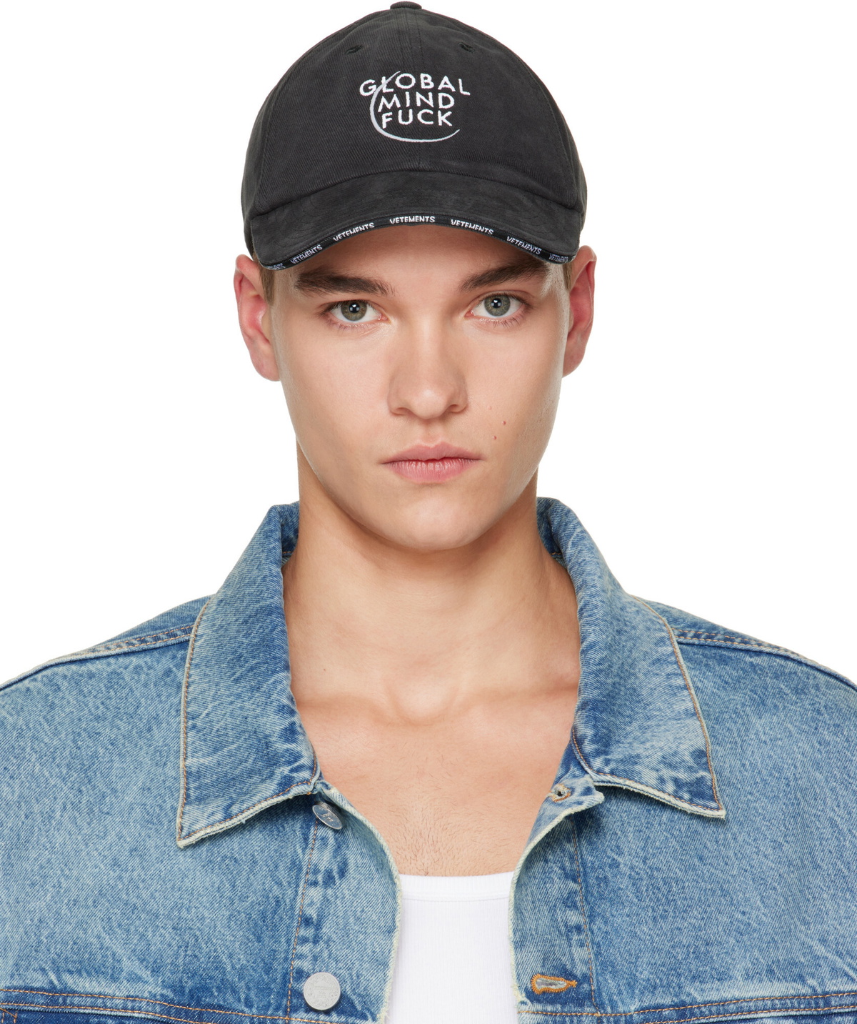 VETEMENTS Black Anarchy Logo Cap Vetements
