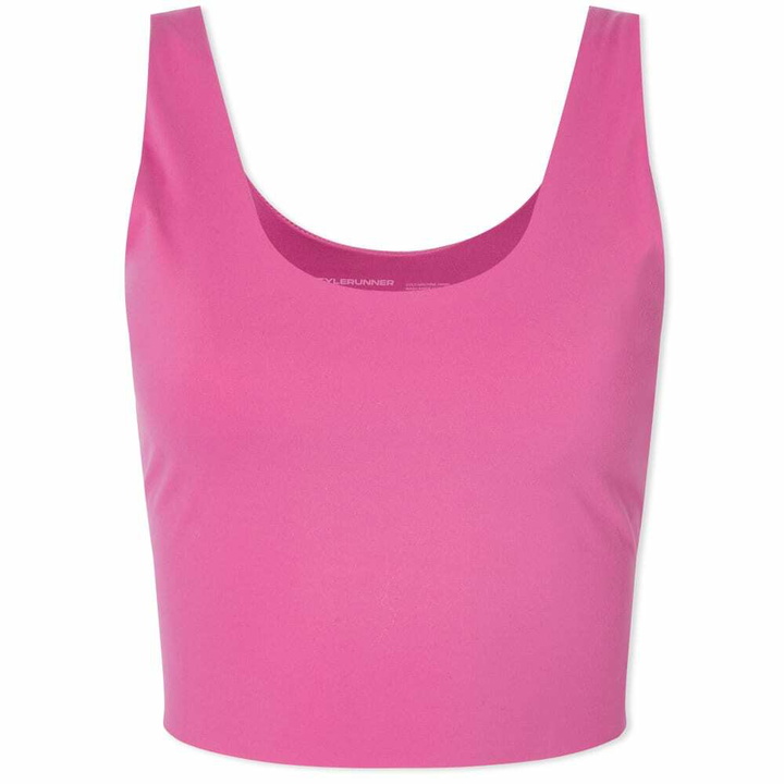Photo: Stylerunner Women's Adaption Croppped Tank Vest Top in Magenta