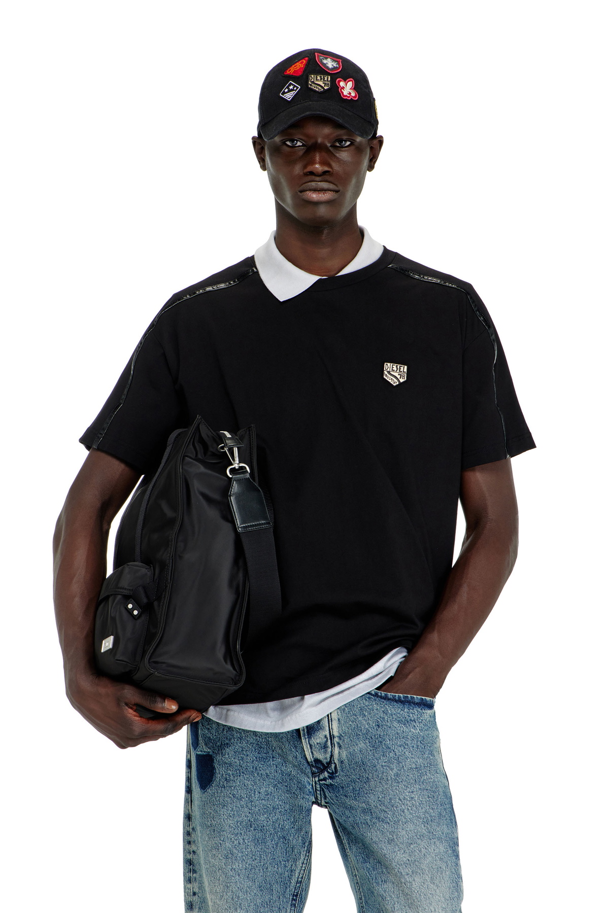 Diesel T-shirt with contrast trims and logo patch - T-Shirts Mens in Black